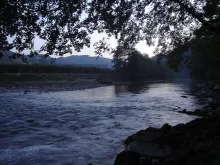 User submitted picture: Morning in the Narcea riv...